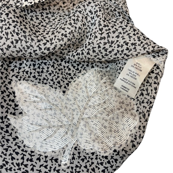 ⚡️SOLD⚡️Rebecca Taylor Silk Floral Sleeveless Tank Top Gray White Blouse - Picture 13 of 16